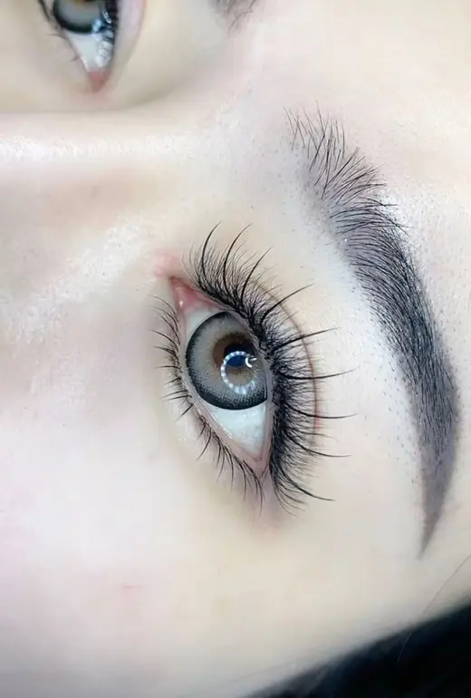 Hybrid Lashes result