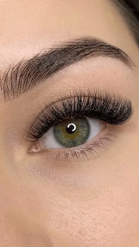 Volume Lashes result
