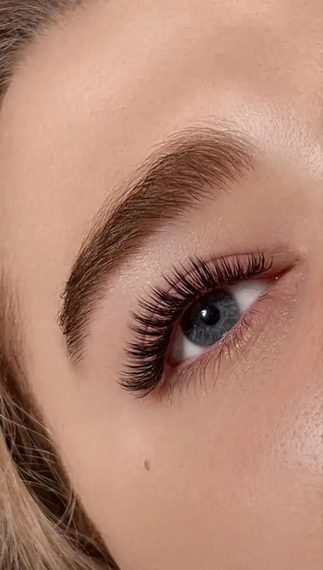 Volume Lashes result